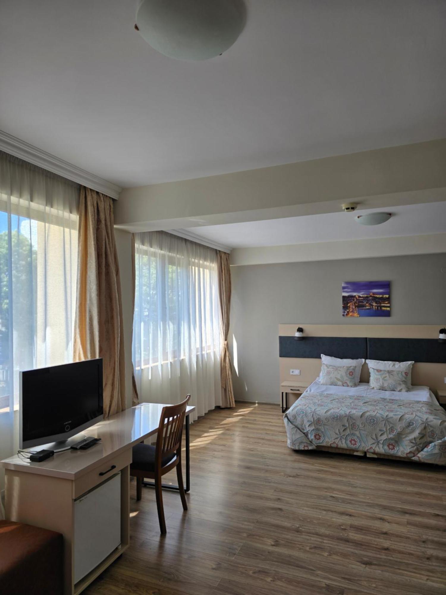 Hotel Kardjali Kurdzhali Exterior photo